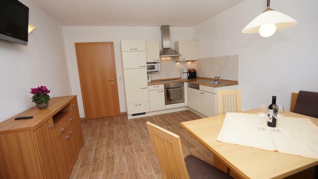 Lena Appartement *
